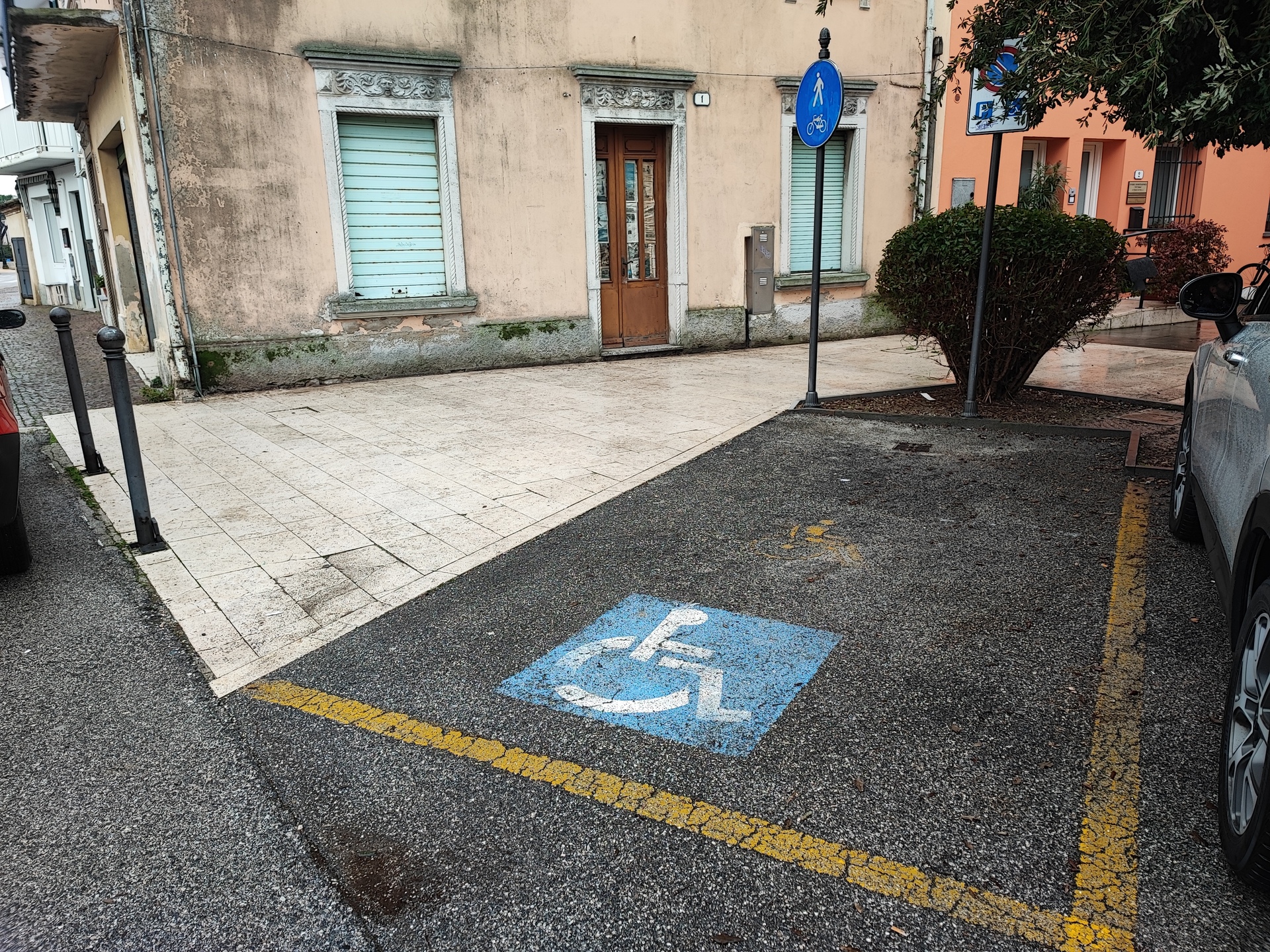 Parcheggio Via Roma 22