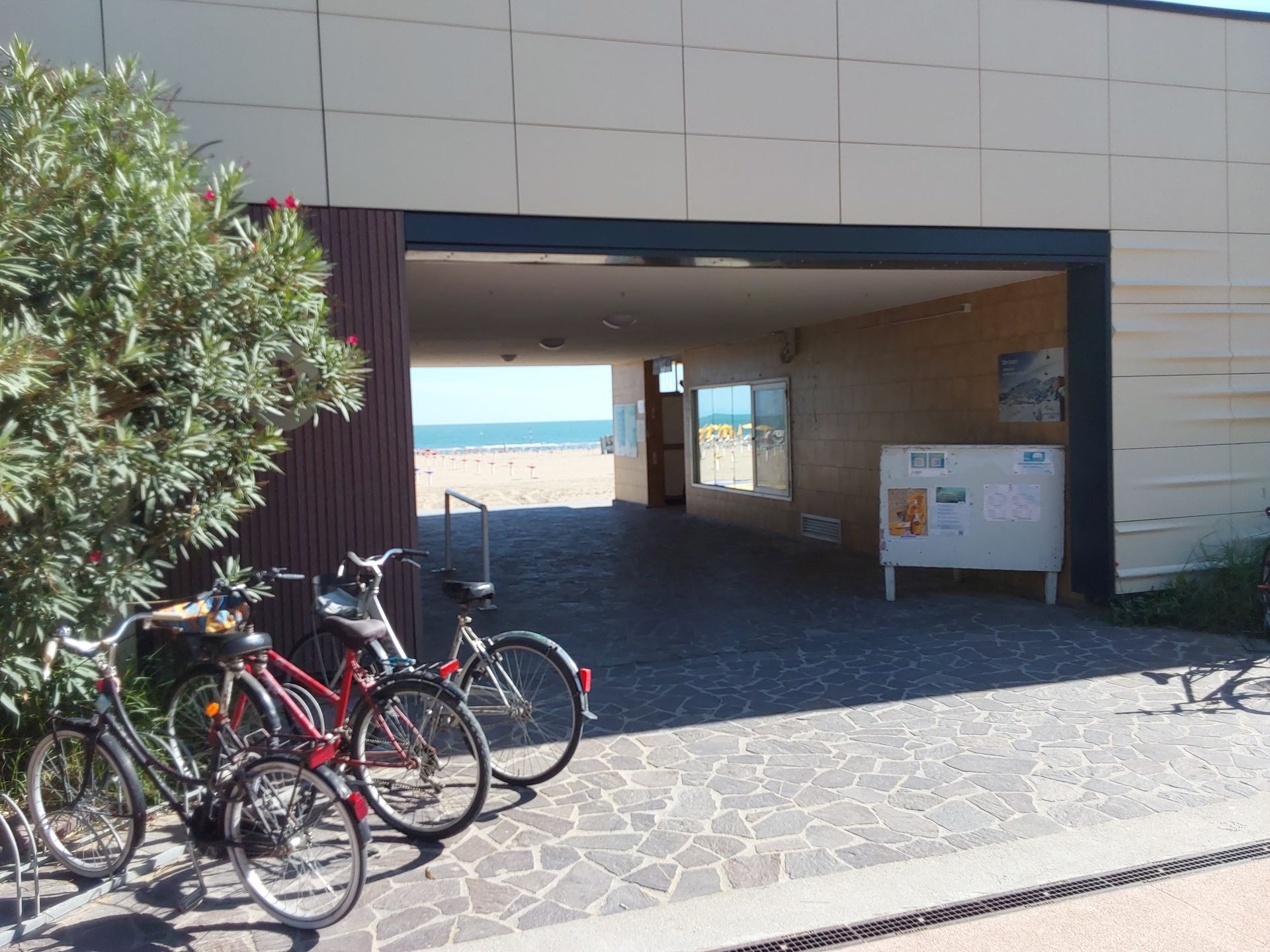 Sabbiadoro - Ufficio spiaggia 6