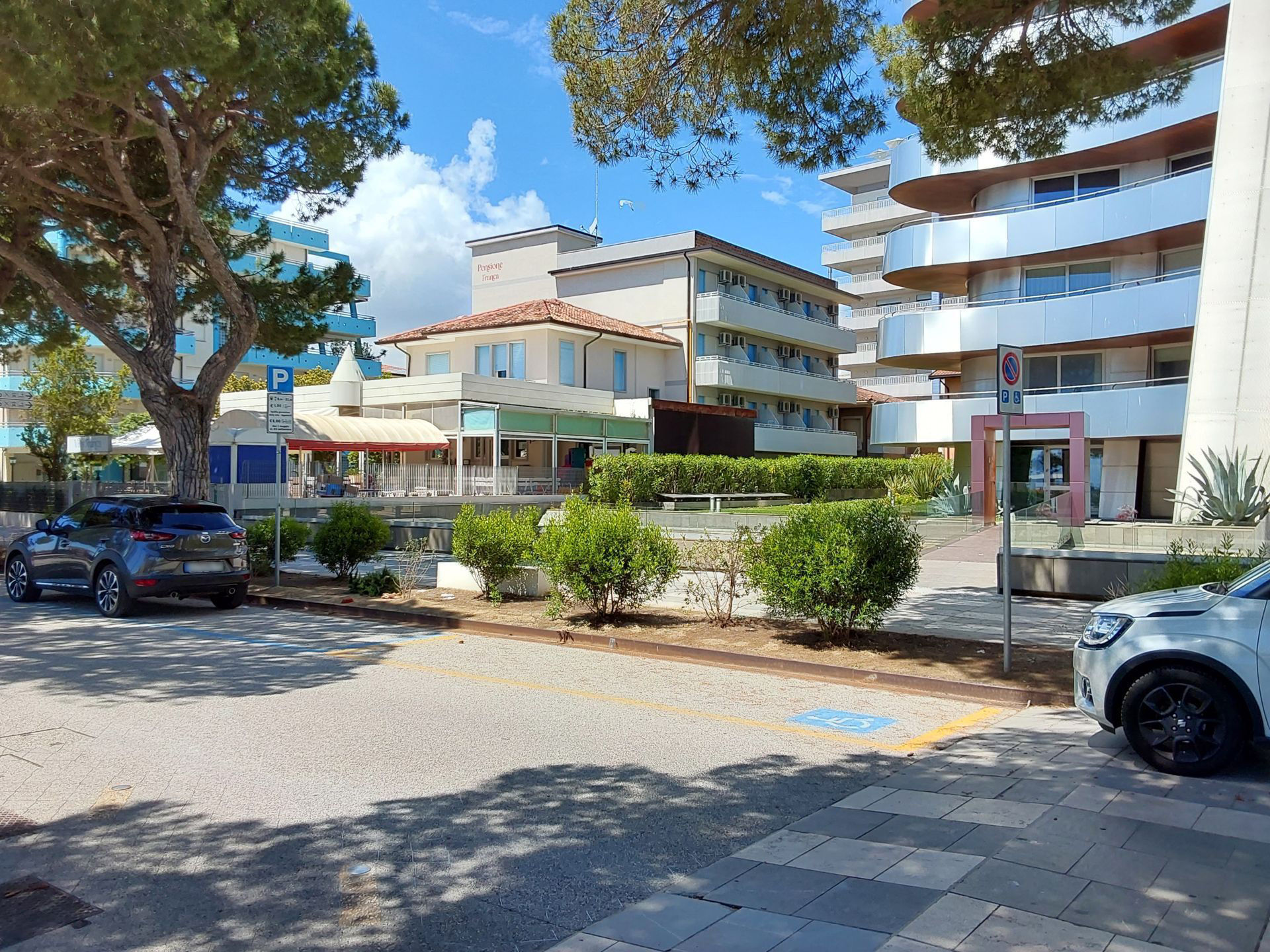 Parcheggio Lungomare Trieste Spiaggia 10