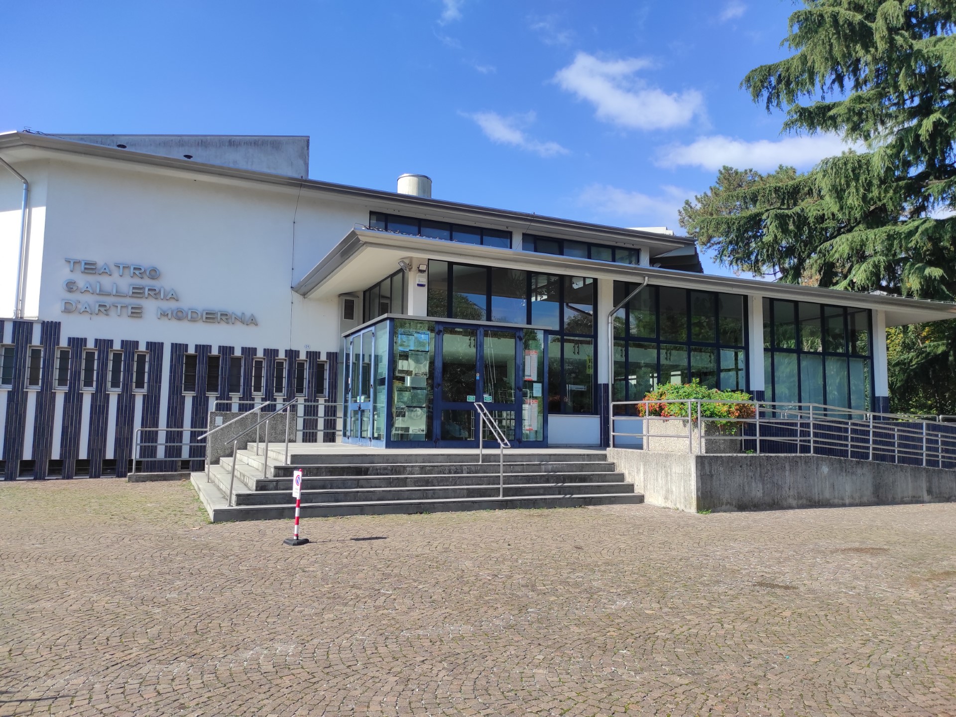 Teatro Palamostre - Teatro Stabile di Innovazione del Friuli Venezia Giulia