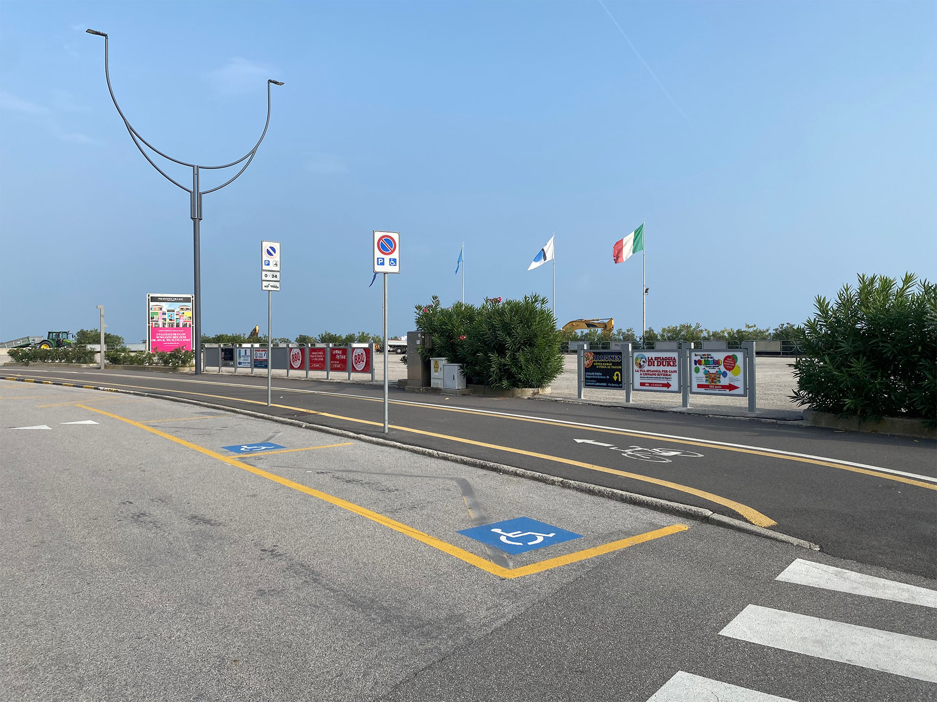 Parcheggio Piazza Marcello D'Olivo