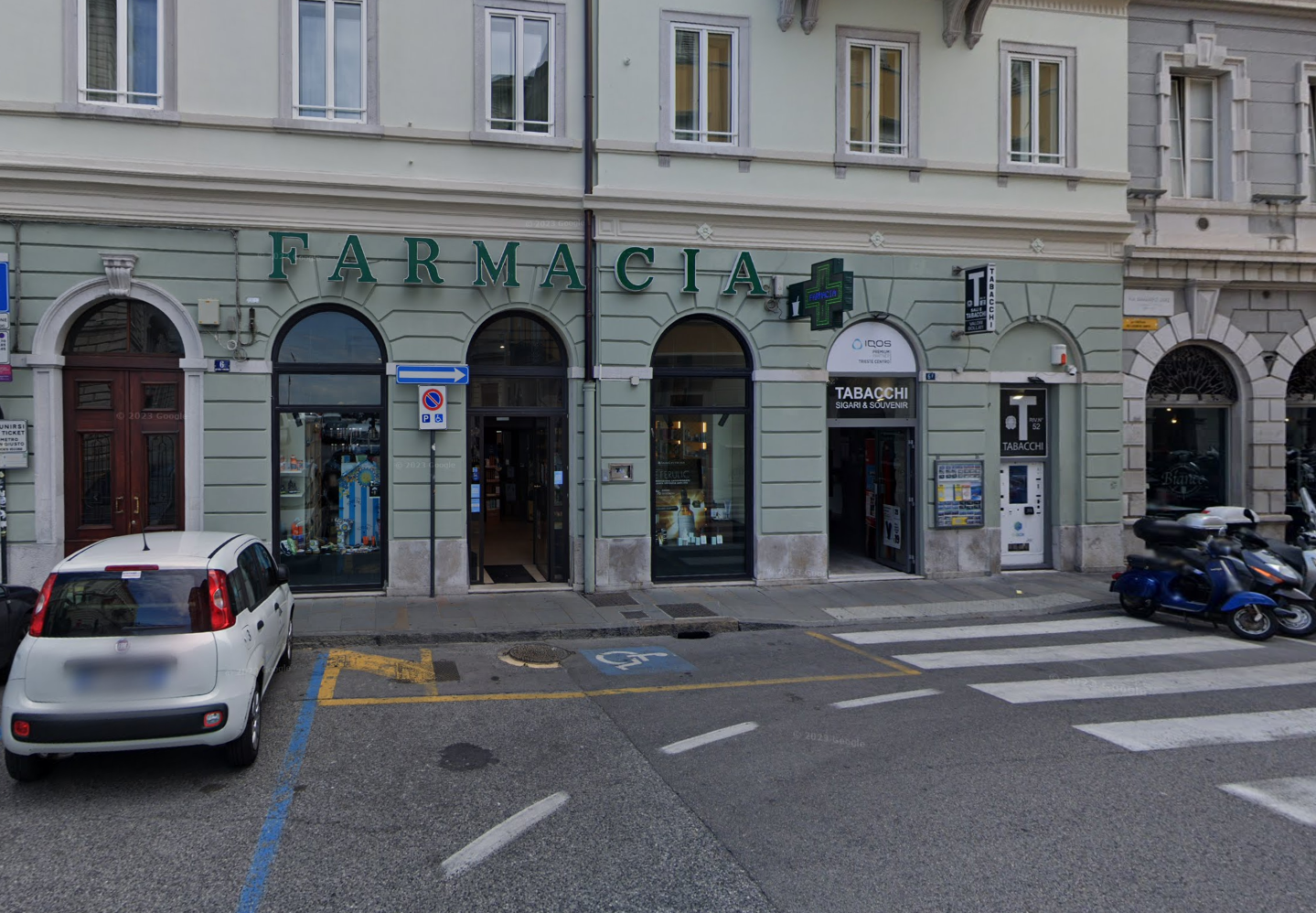 Farmacia All'Orologio